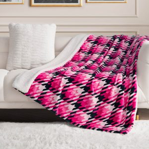 Plush Reversible Sherpa Throw Blanket