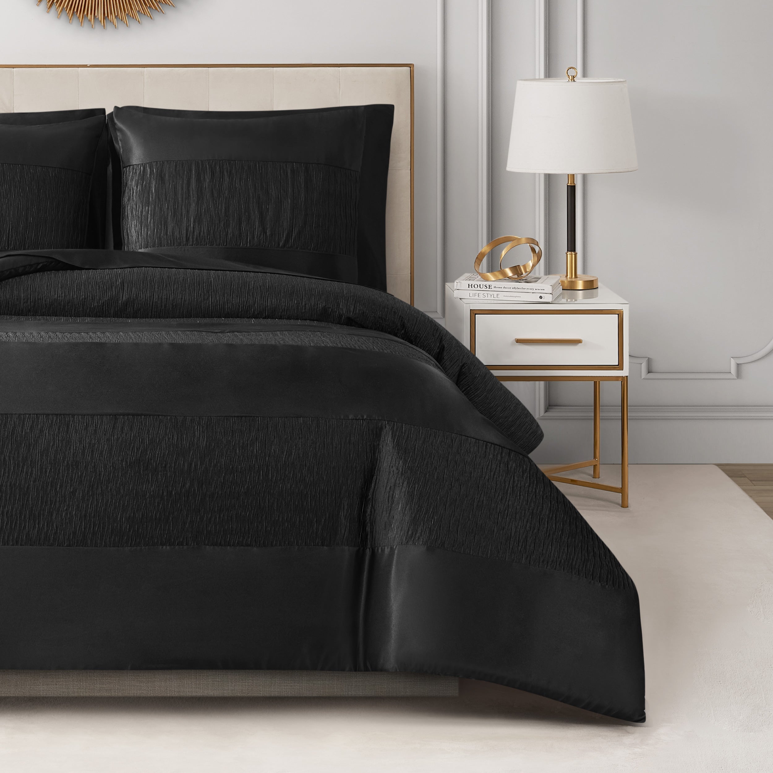 Glam Night Duvet Set - Image 3