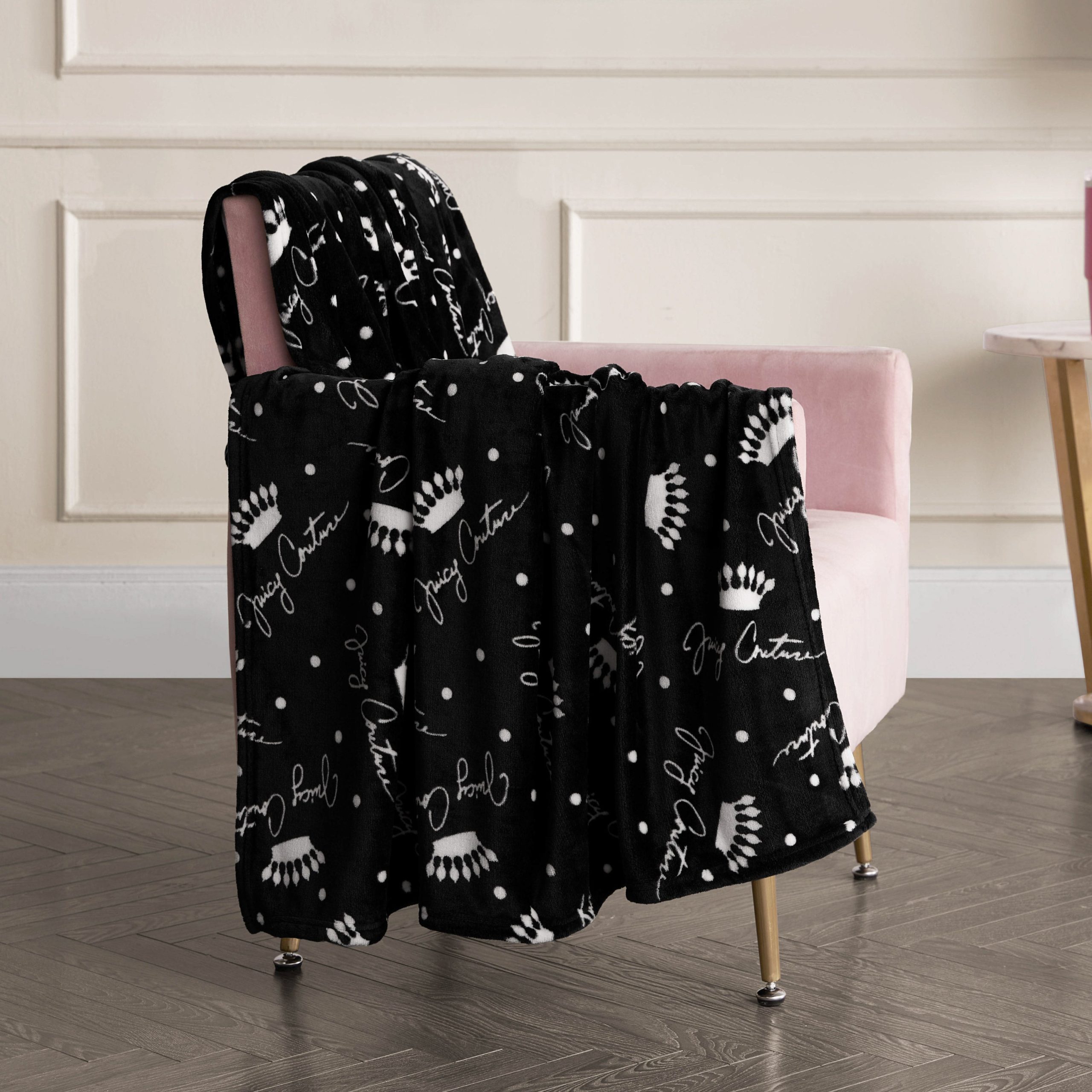 Plush Throw Blanket - Image 2