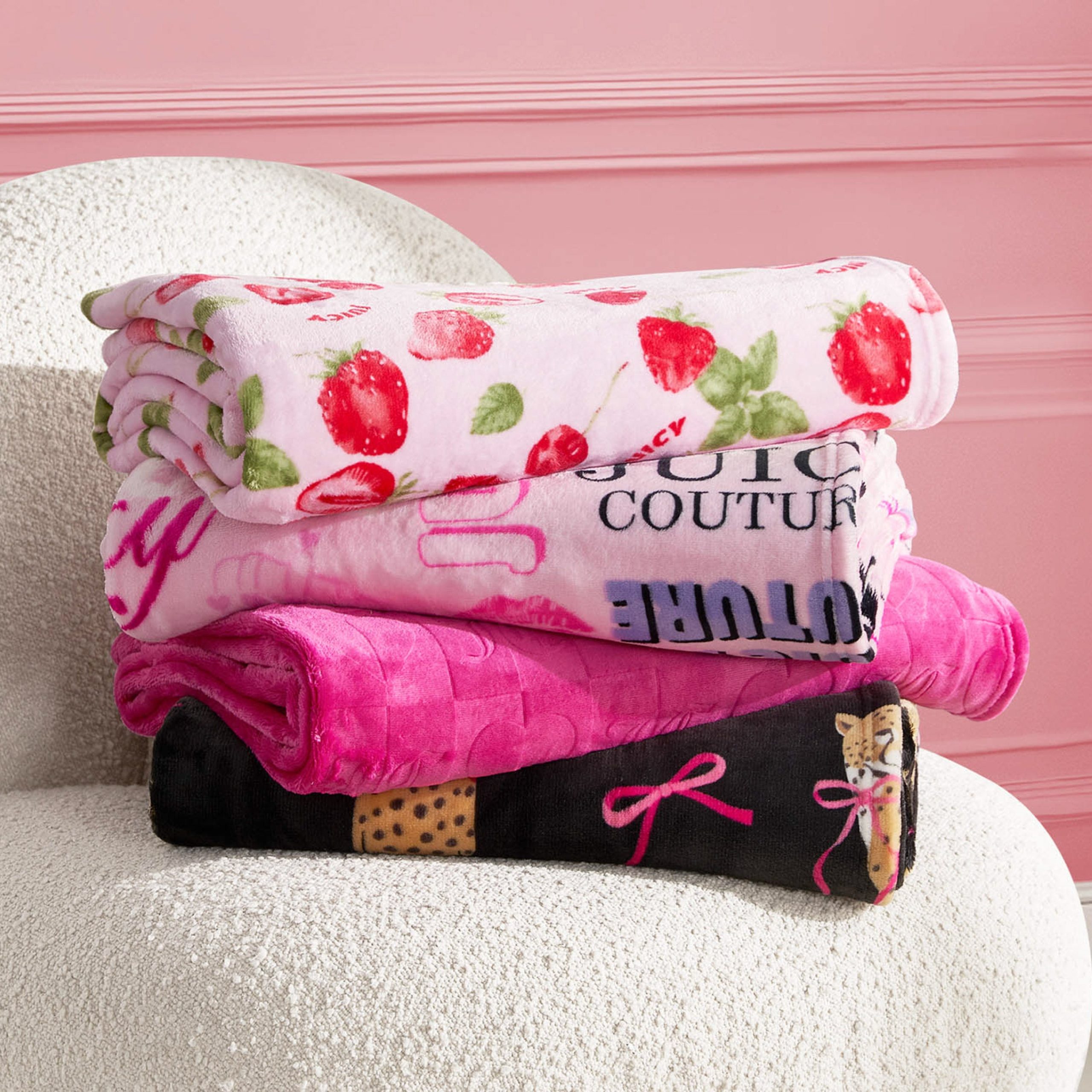 Plush Throw Blanket - Image 3