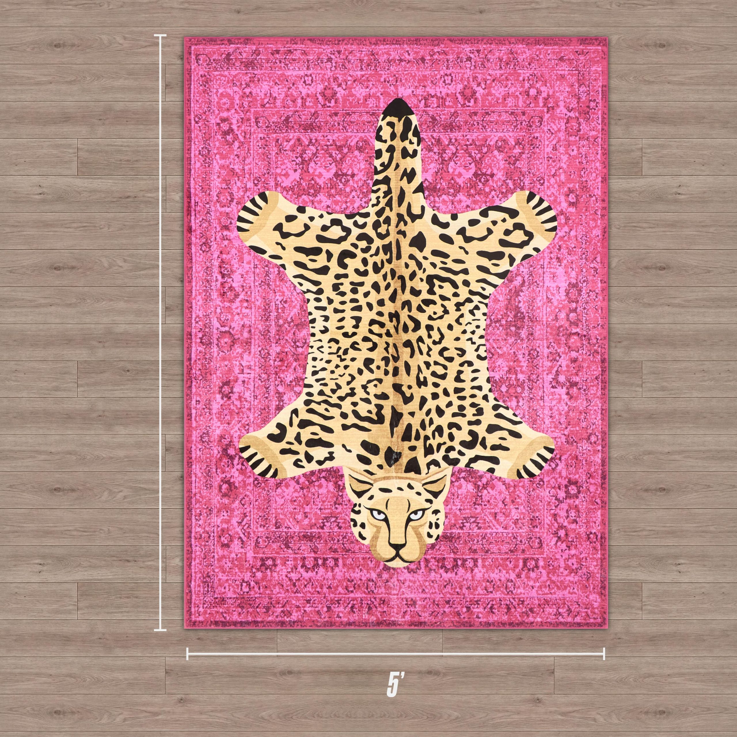Finely Washable Rug. 5' x 7' - Image 3