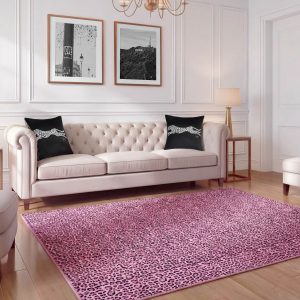 Finely Washable Rug. 7'10 x 10'
