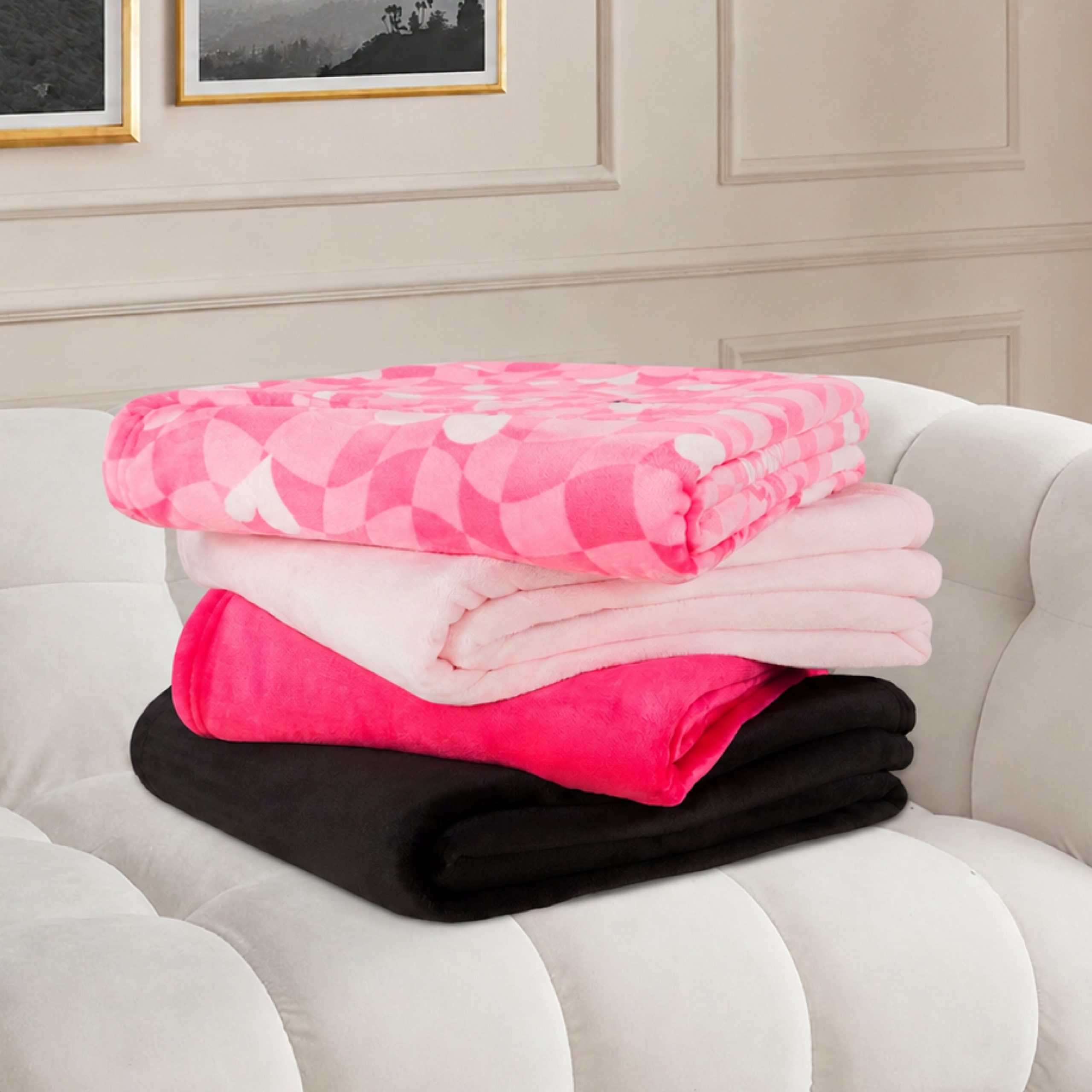 Plush Oversized Throw Blanket. 60 x 70 - Image 4